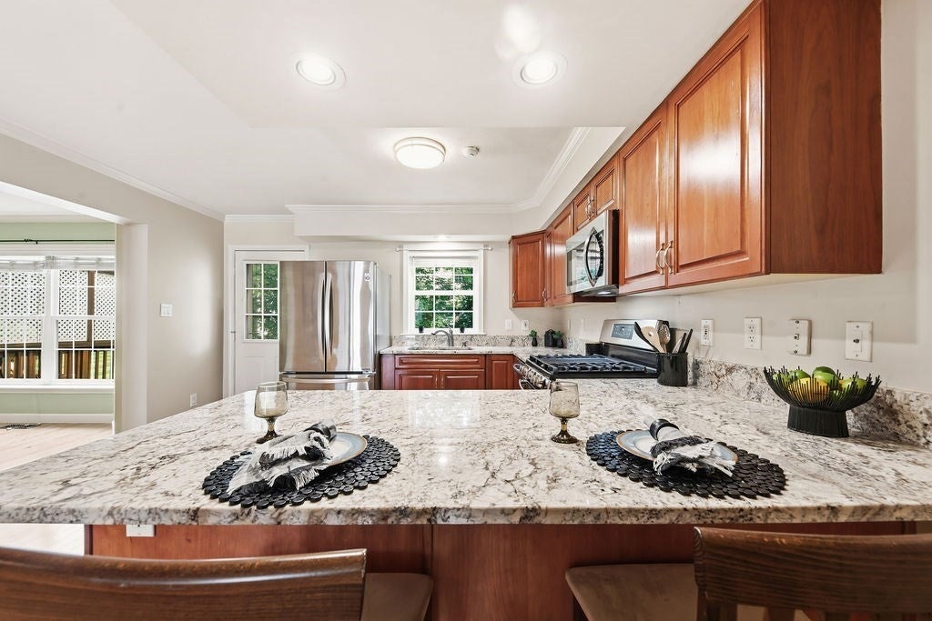 183 Leonard St #2, Raynham, MA, 183 Leonard St #2, Raynham, MA Photo #4