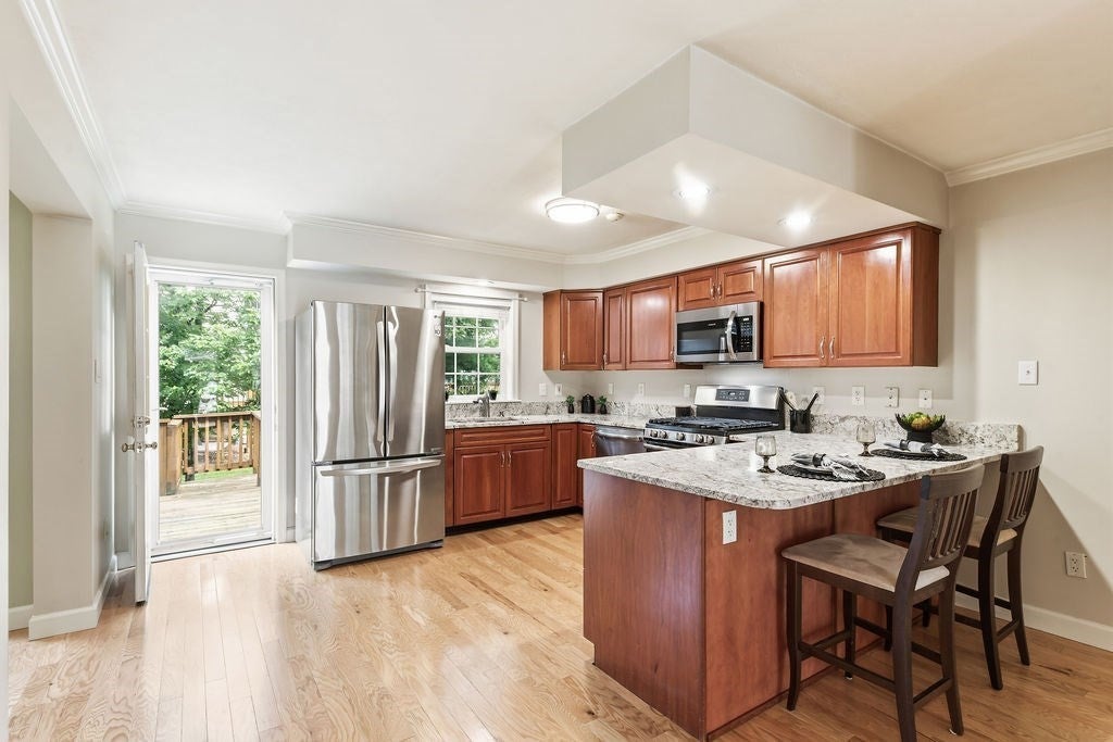 183 Leonard St #2, Raynham, MA, 183 Leonard St #2, Raynham, MA Photo #3