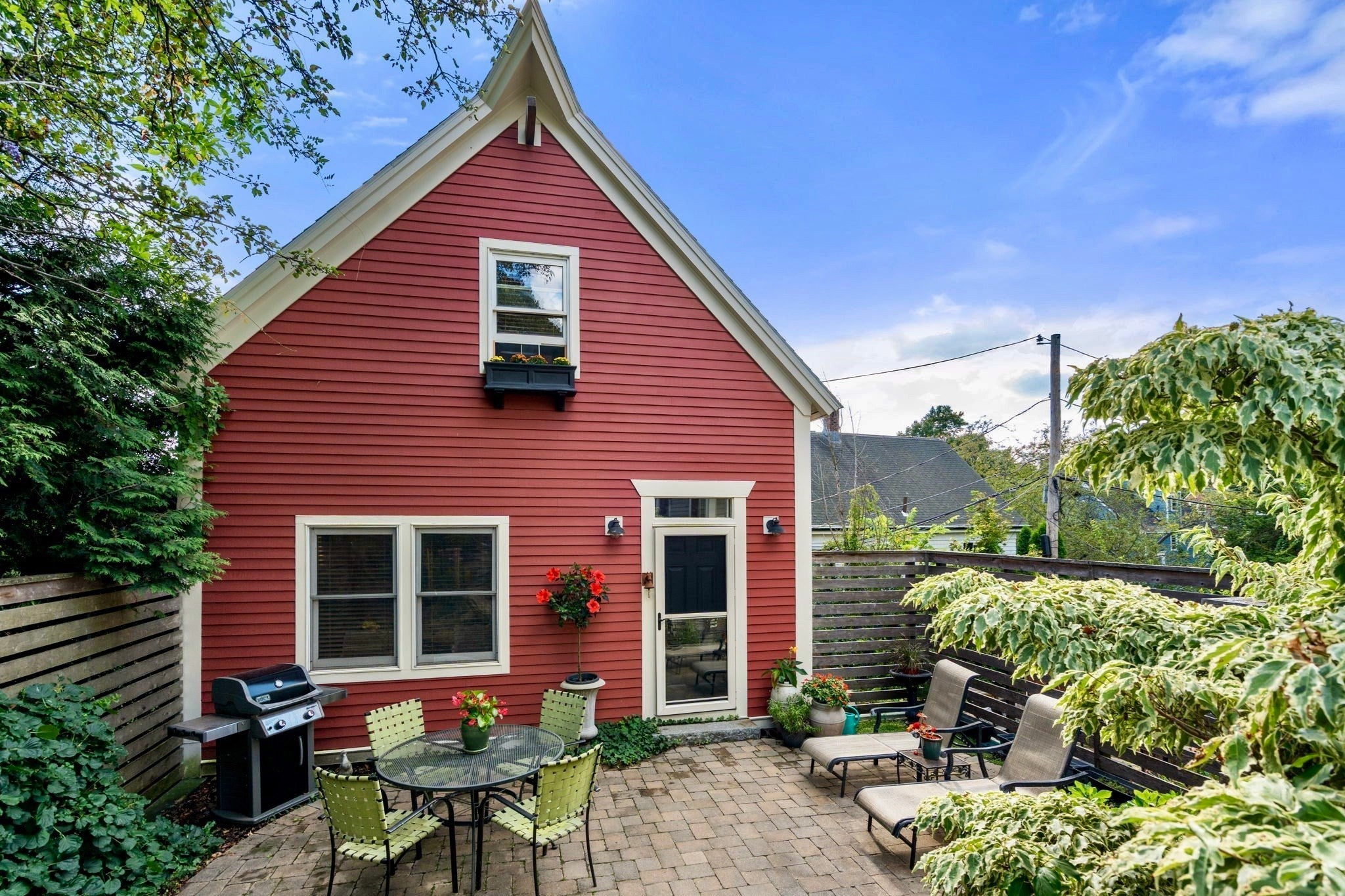 10 Symmes Street 4