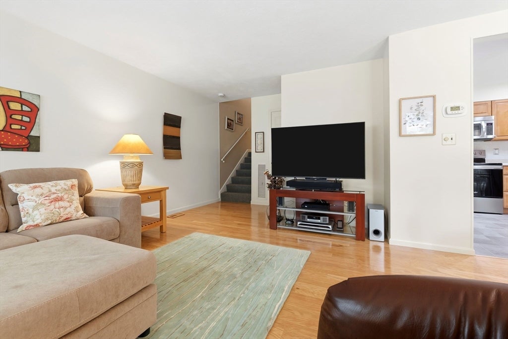 36 Hawthorne Circle #36, Peabody, MA, 36 Hawthorne Circle #36, Peabody, MA Photo #7