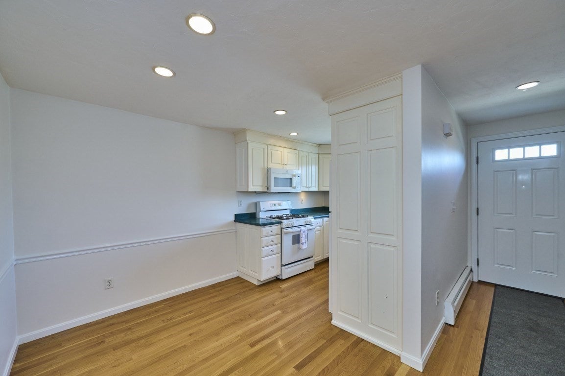 12 Walcott Valley Drive #12, Hopkinton, MA, 12 Walcott Valley Drive #12, Hopkinton, MA Photo #5