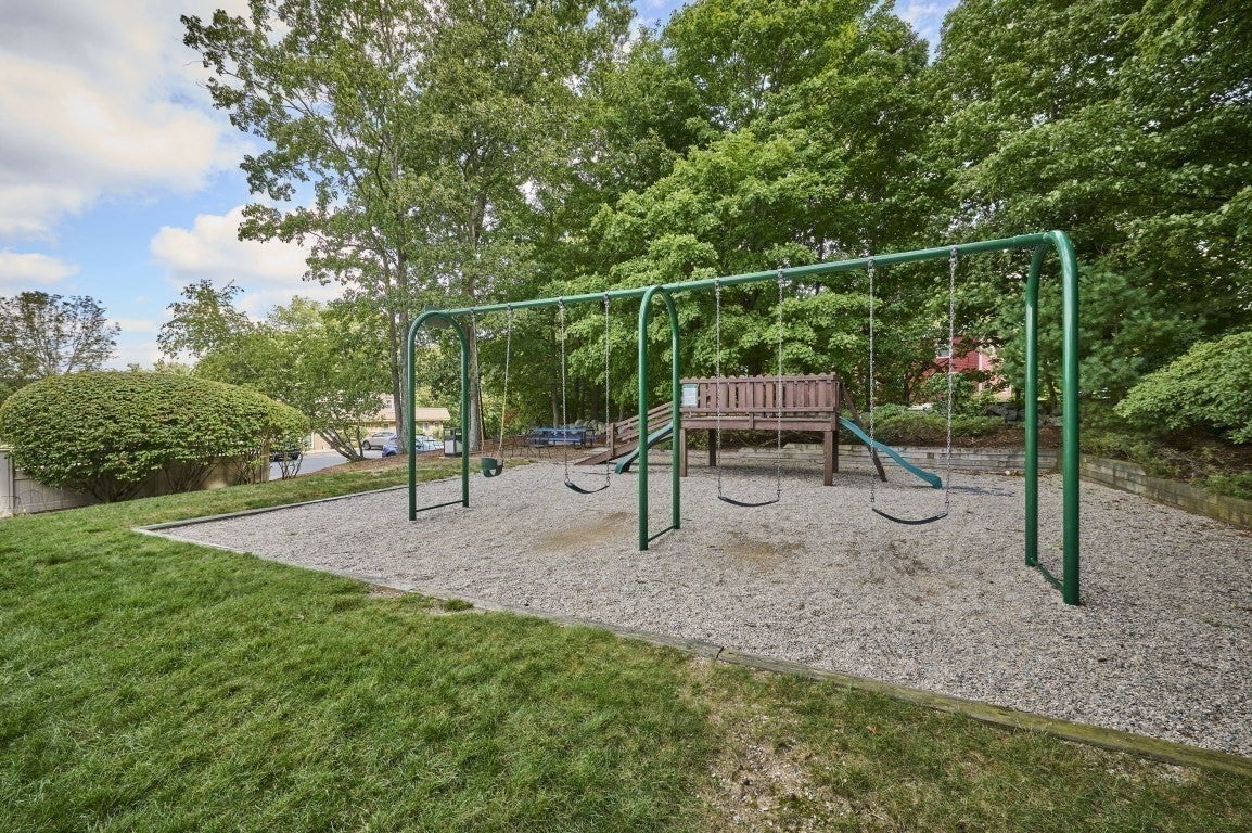 12 Walcott Valley Drive #12, Hopkinton, MA, 12 Walcott Valley Drive #12, Hopkinton, MA Photo #25
