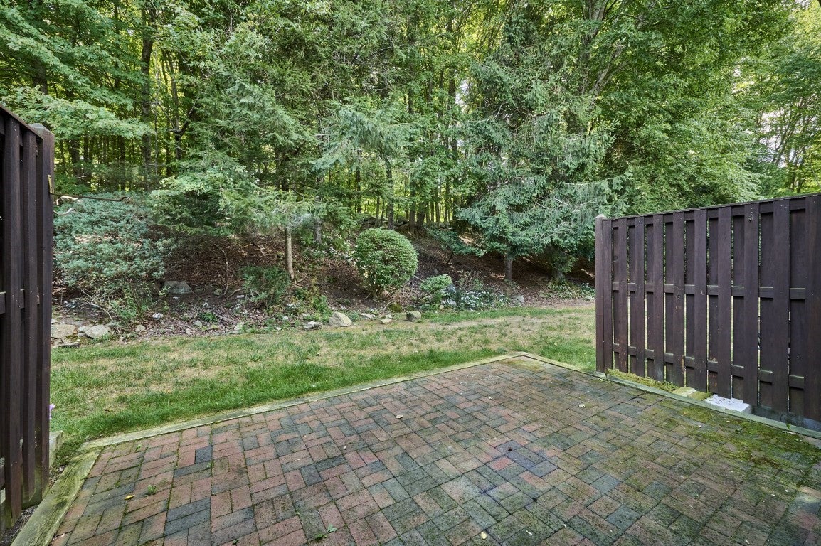 12 Walcott Valley Drive 12, Hopkinton MA 01748