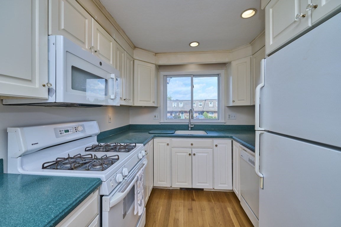 12 Walcott Valley Drive #12, Hopkinton, MA, 12 Walcott Valley Drive #12, Hopkinton, MA Photo #7