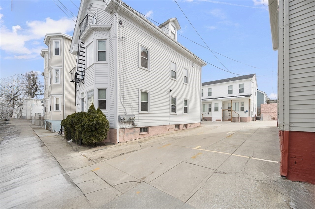 98-102 Penn Street