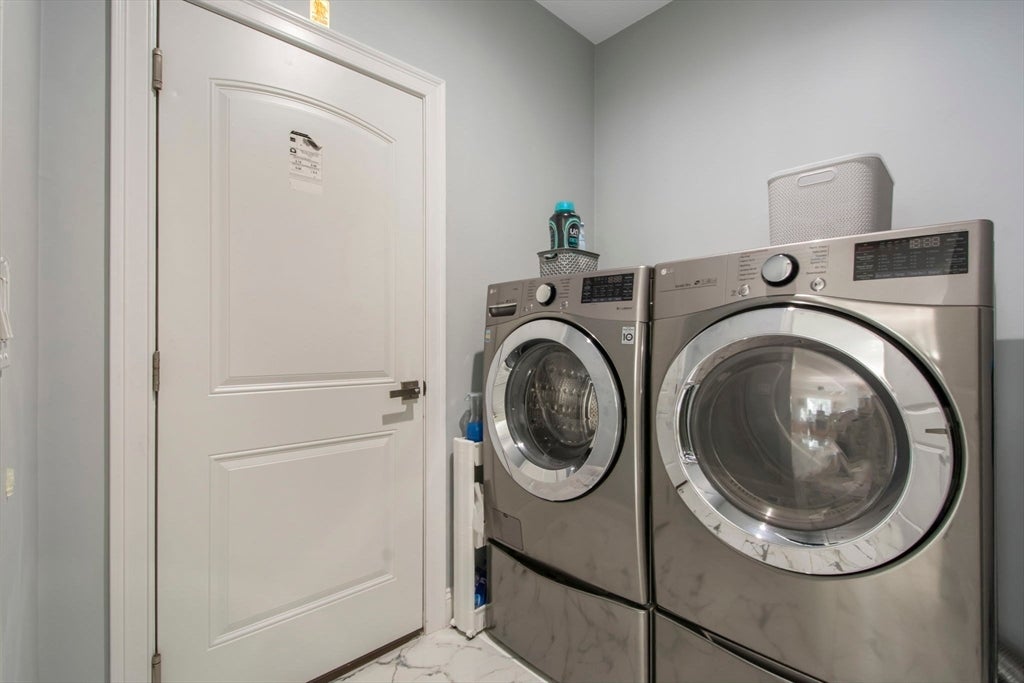 257 Prospect St, Auburn, MA Photo #20