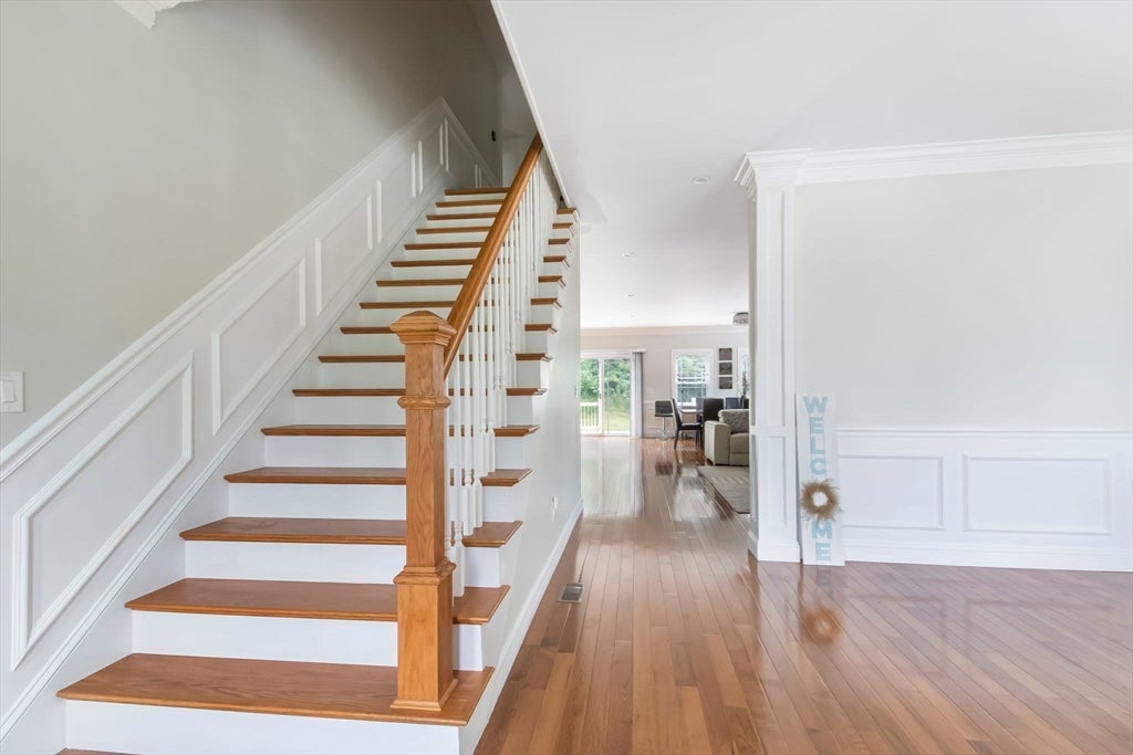 257 Prospect St, Auburn, MA Photo #2