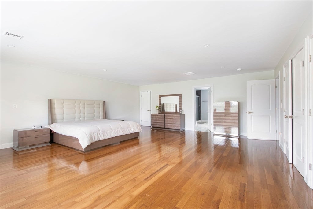 257 Prospect St, Auburn, MA Photo #28