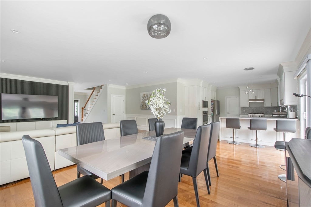257 Prospect St, Auburn, MA Photo #10