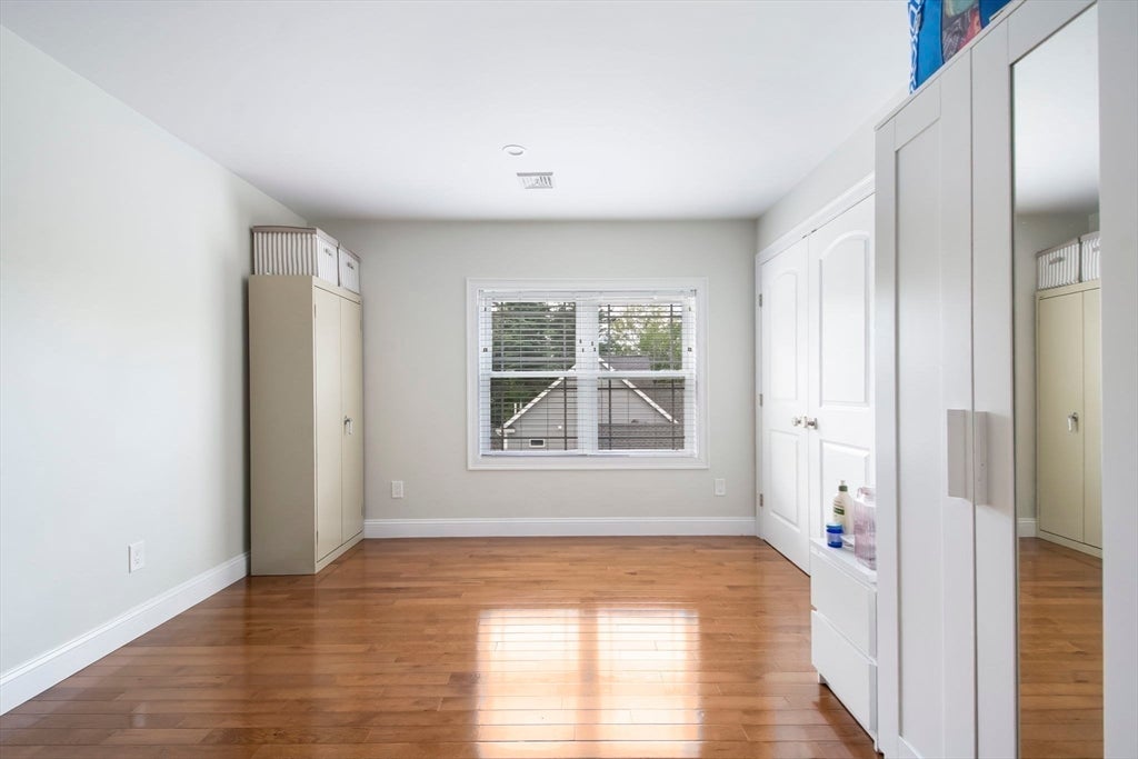 257 Prospect St, Auburn, MA Photo #24