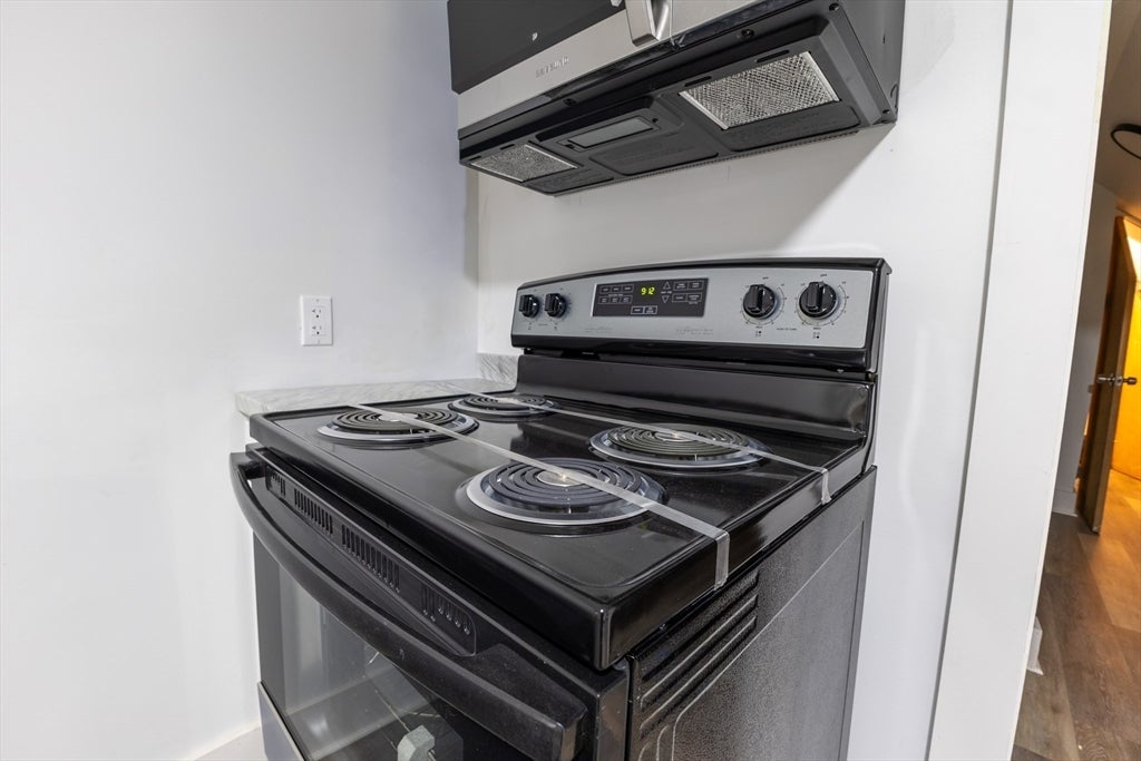 58 Laurel ST, Worcester, MA, 58 Laurel ST, Worcester, MA Photo #12