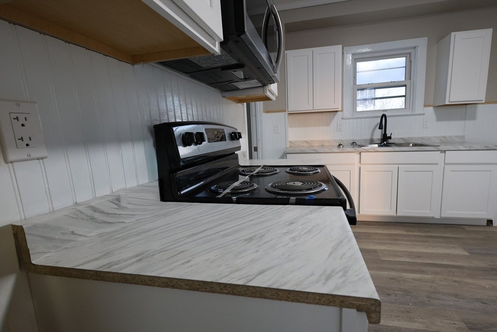 58 Laurel ST, Worcester, MA, 58 Laurel ST, Worcester, MA Photo #5