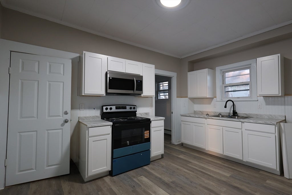 58 Laurel ST, Worcester, MA, 58 Laurel ST, Worcester, MA Photo #4