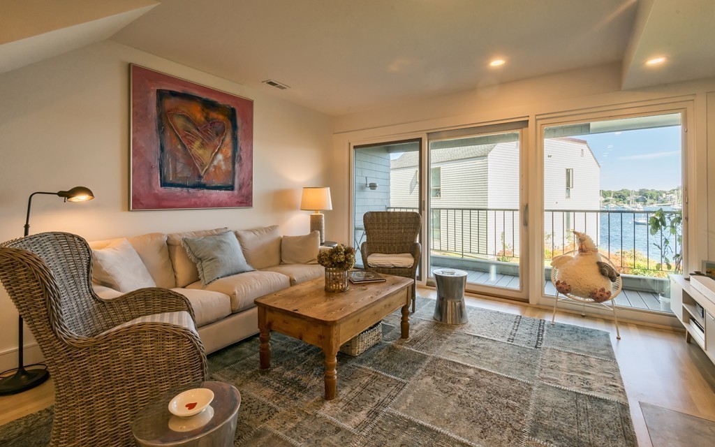 31 Constitution Way 31