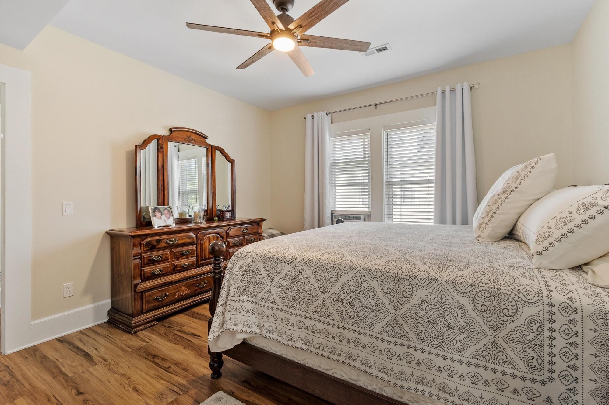 1705 Northampton Street, Holyoke, MA, 1705 Northampton Street, Holyoke, MA Photo #15