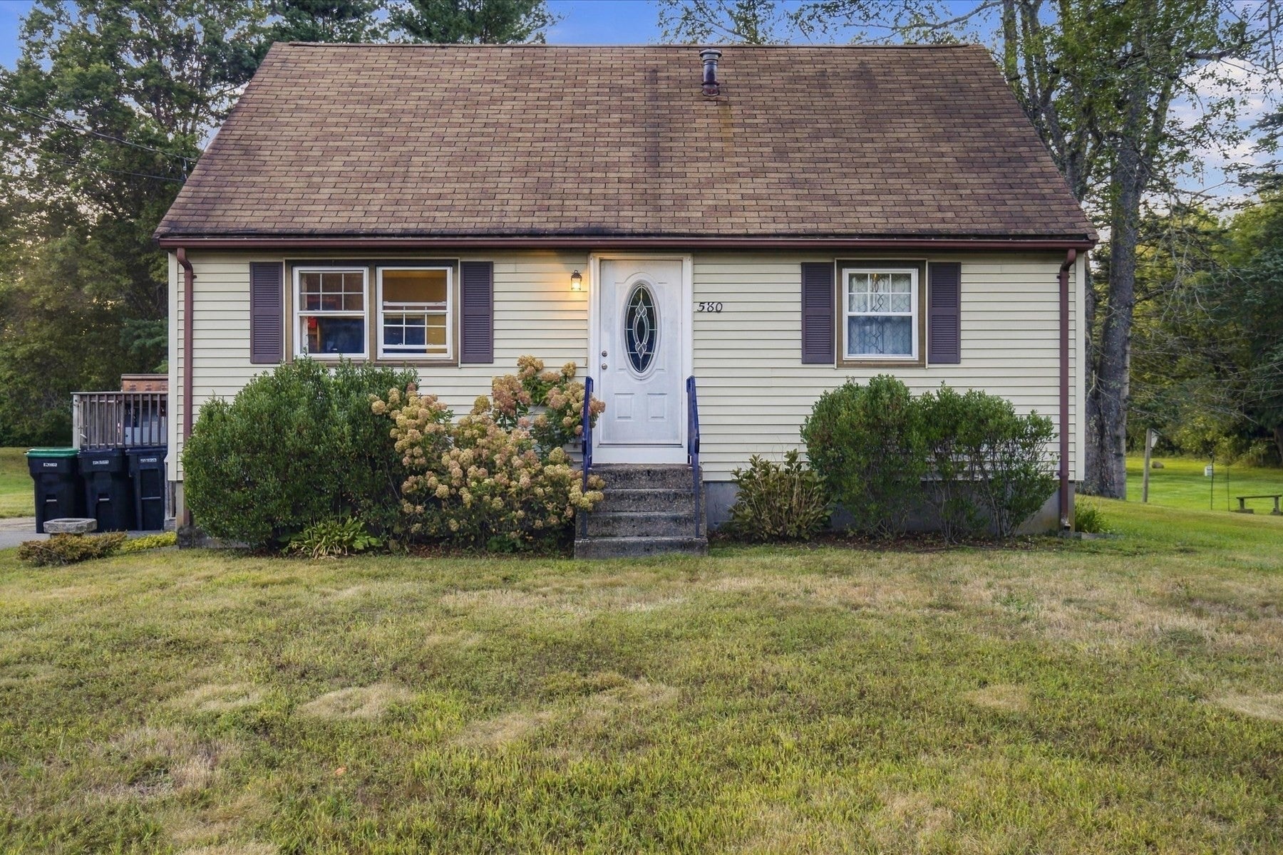 580 Crescent St, East Bridgewater, MA Photo #1