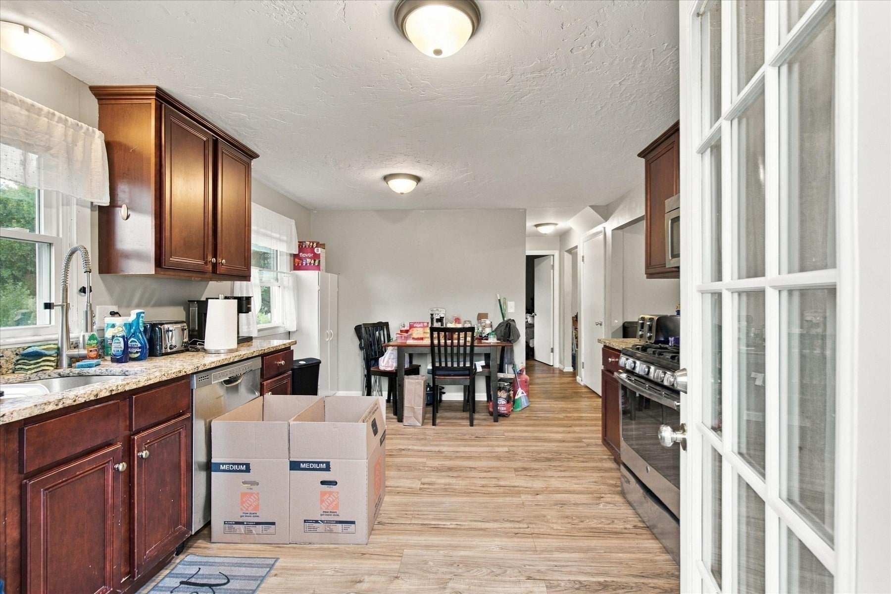 580 Crescent St, East Bridgewater, MA Photo #10