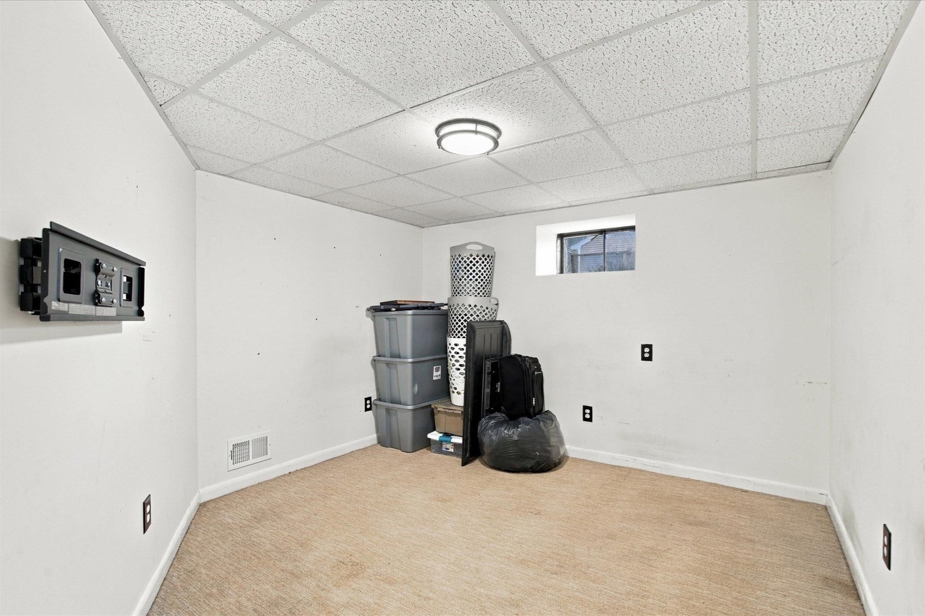 580 Crescent St, East Bridgewater, MA Photo #31