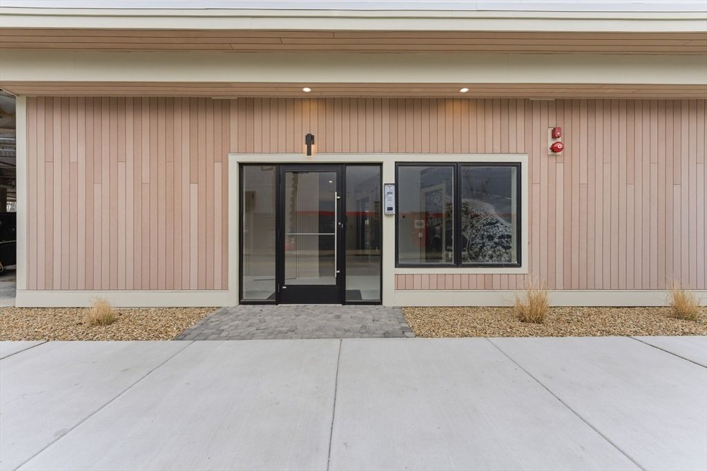 Photo of 140 Shirley Street #210, Winthrop, MA 02152 (MLS # 73503264)