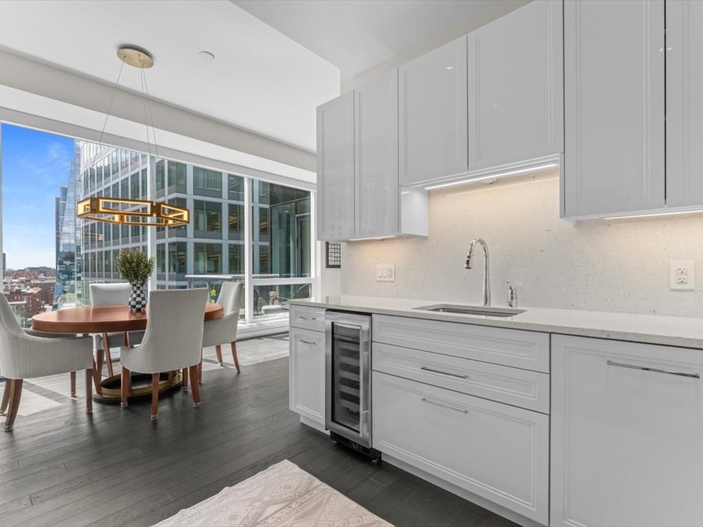 22 Liberty Drive 12G