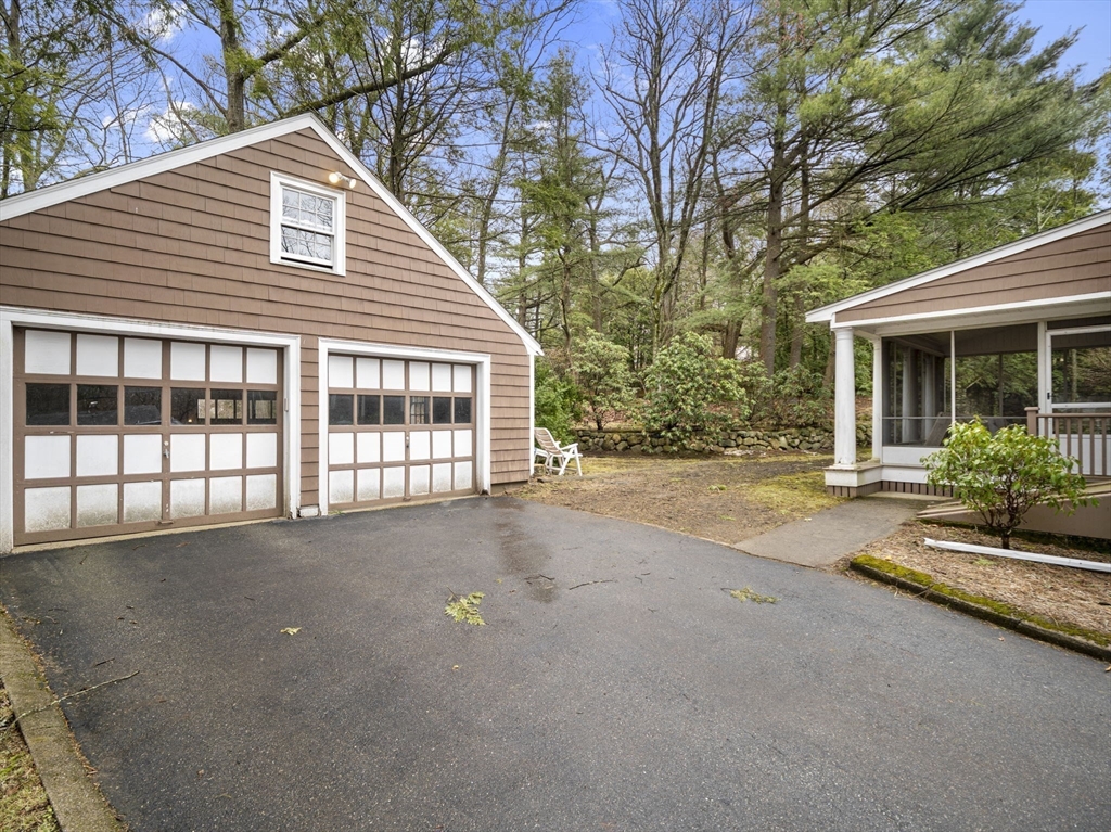 Winchester, Massachusetts 01890, United States, 5 Bedrooms Bedrooms, ,2 BathroomsBathrooms,Residential,Active,118492