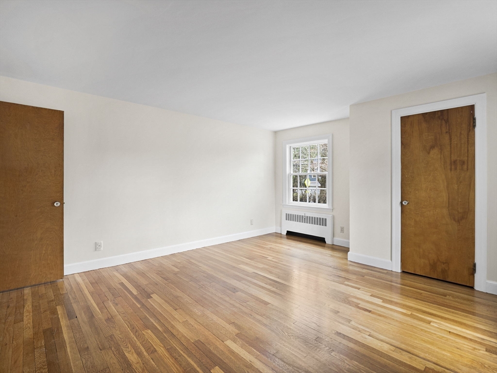 Winchester, Massachusetts 01890, United States, 5 Bedrooms Bedrooms, ,2 BathroomsBathrooms,Residential,Active,118492
