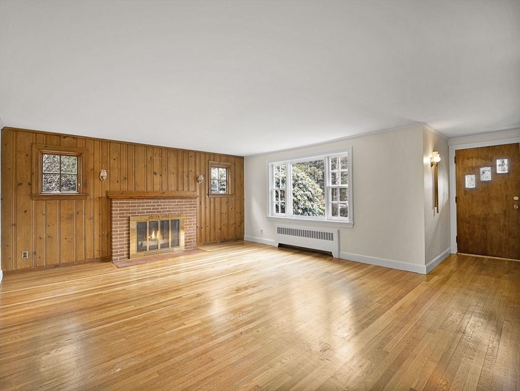 Winchester, Massachusetts 01890, United States, 5 Bedrooms Bedrooms, ,2 BathroomsBathrooms,Residential,Active,118492