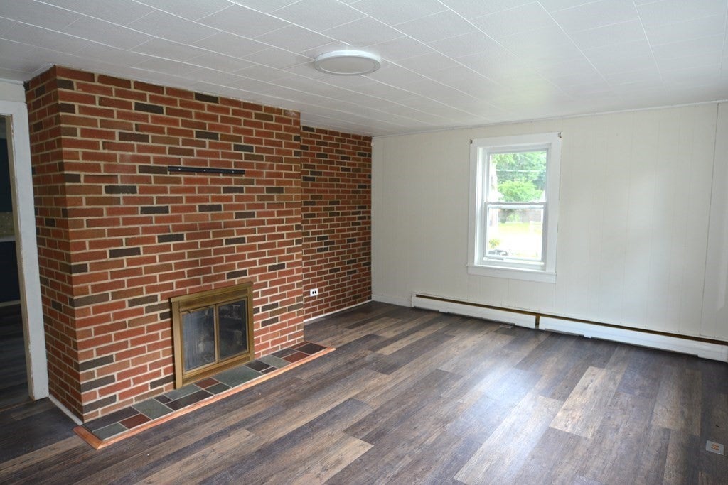 14 Fairlawn Cir, Shrewsbury, MA, 14 Fairlawn Cir, Shrewsbury, MA Photo #3