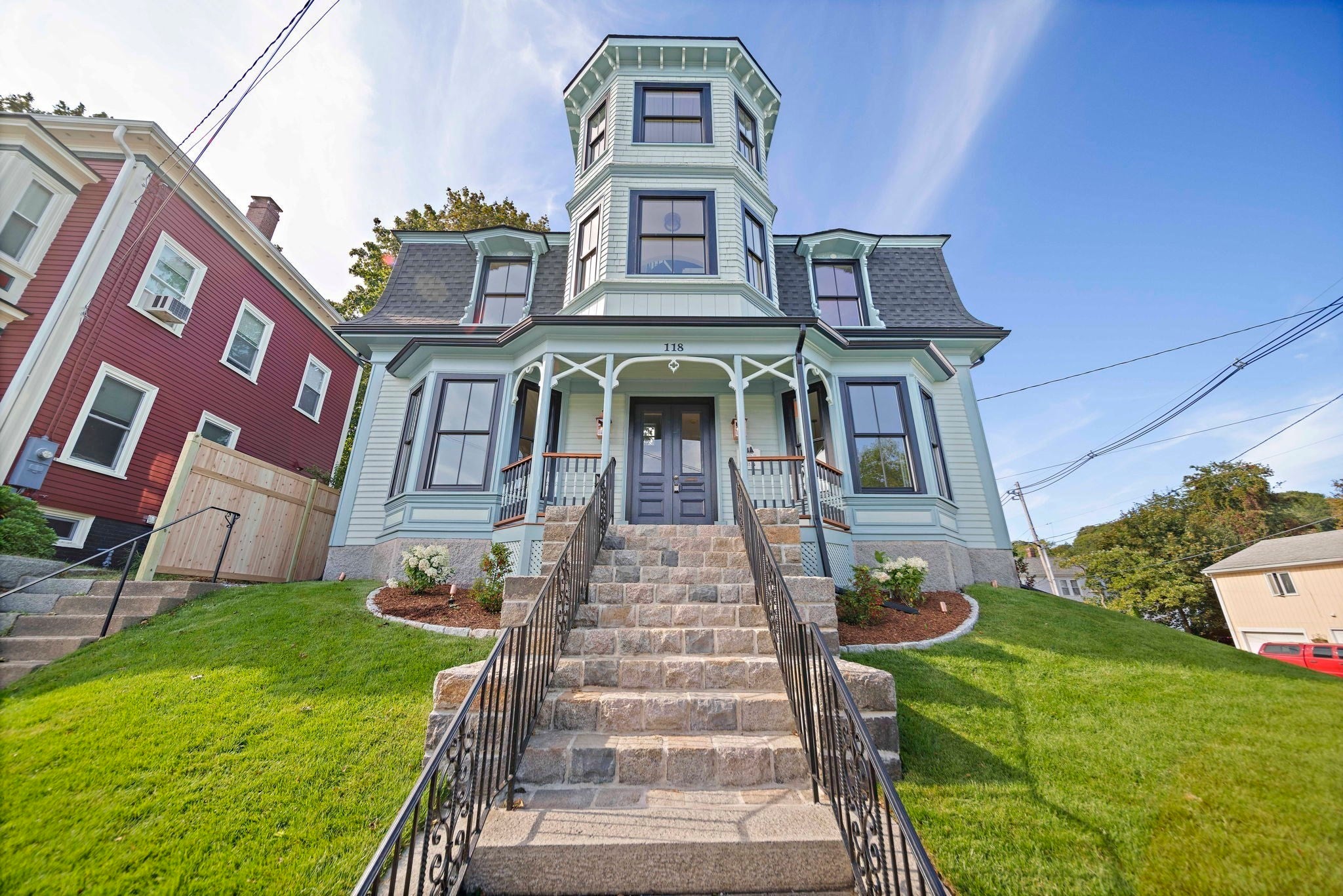 118 Prospect St, Gloucester, MA Photo #3