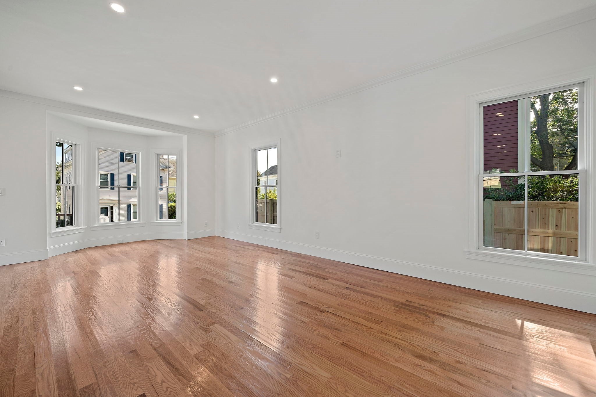 118 Prospect St, Gloucester, MA Photo #13