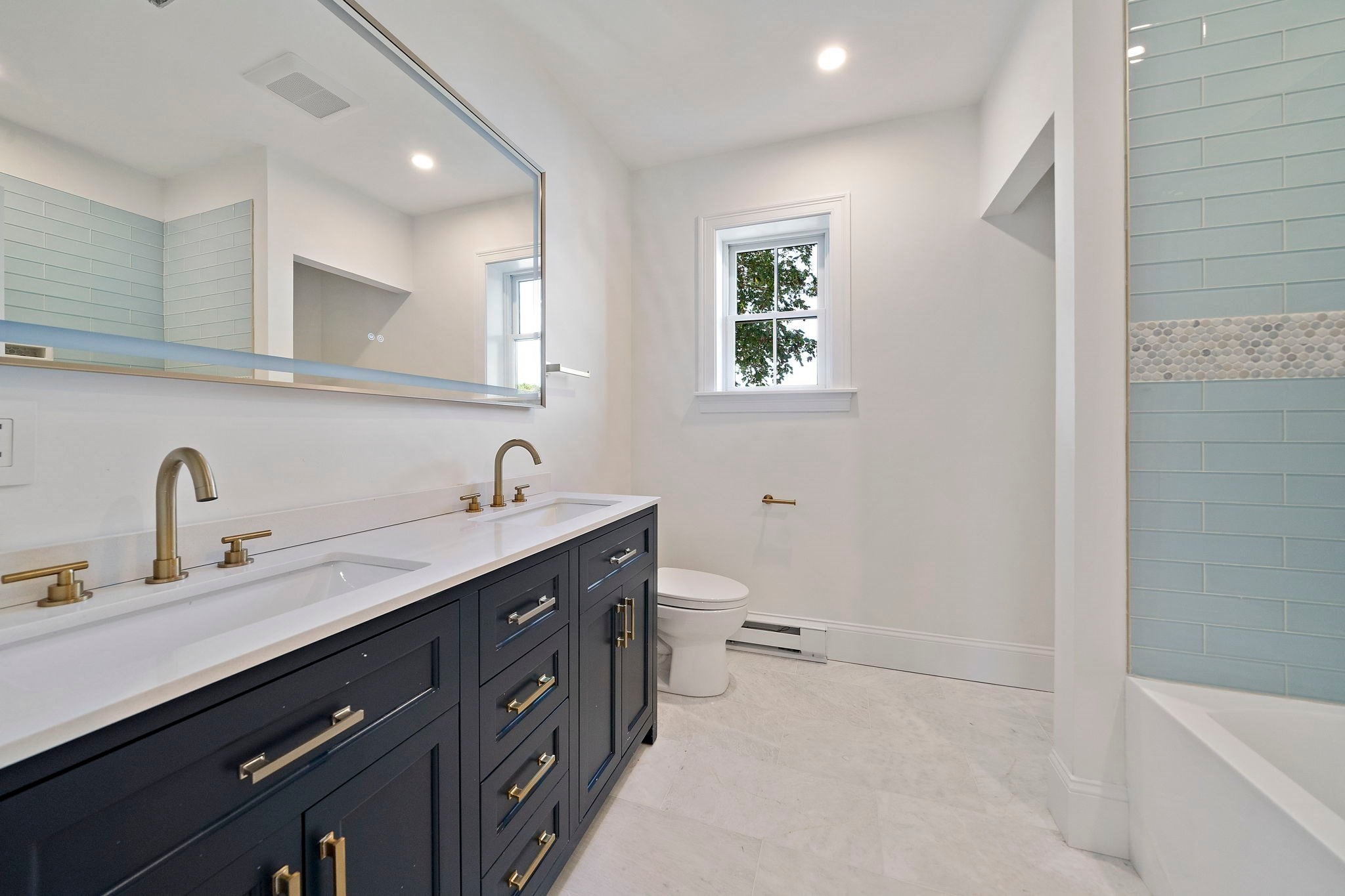 118 Prospect St, Gloucester, MA Photo #18