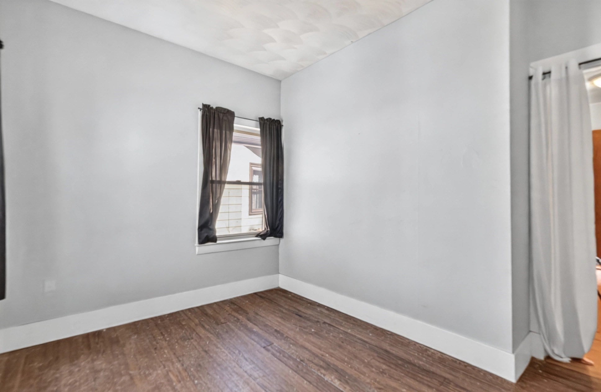34 Baker Rd, Everett, MA, 34 Baker Rd, Everett, MA Photo #29