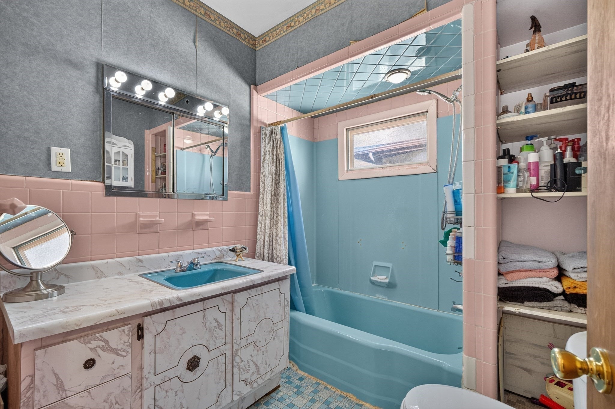 34 Baker Rd, Everett, MA, 34 Baker Rd, Everett, MA Photo #18