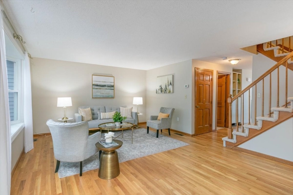 78 Merrimack Meadows Ln 78