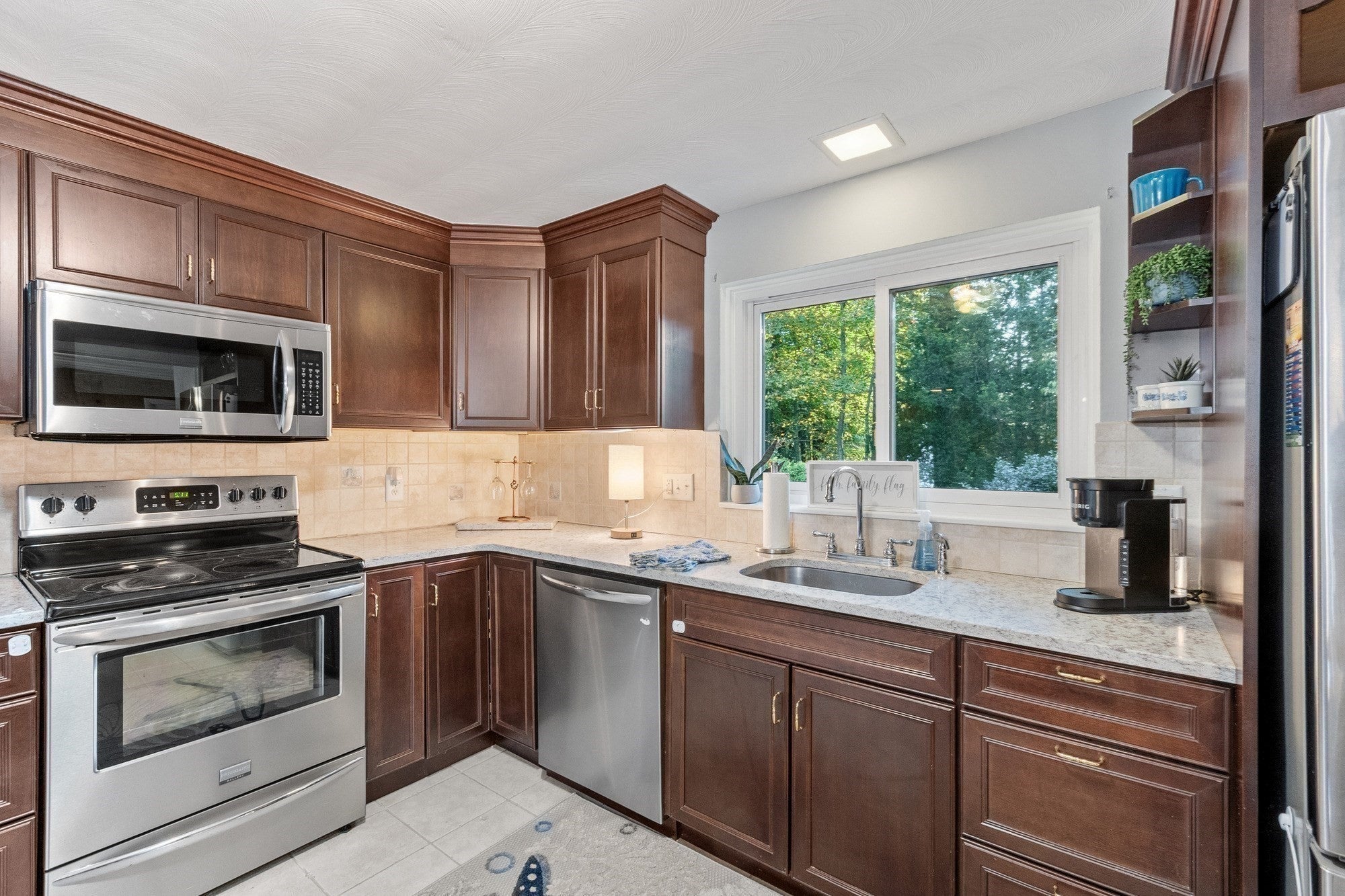 26 Samuel Road, Chelmsford, MA, 26 Samuel Road, Chelmsford, MA Photo #9