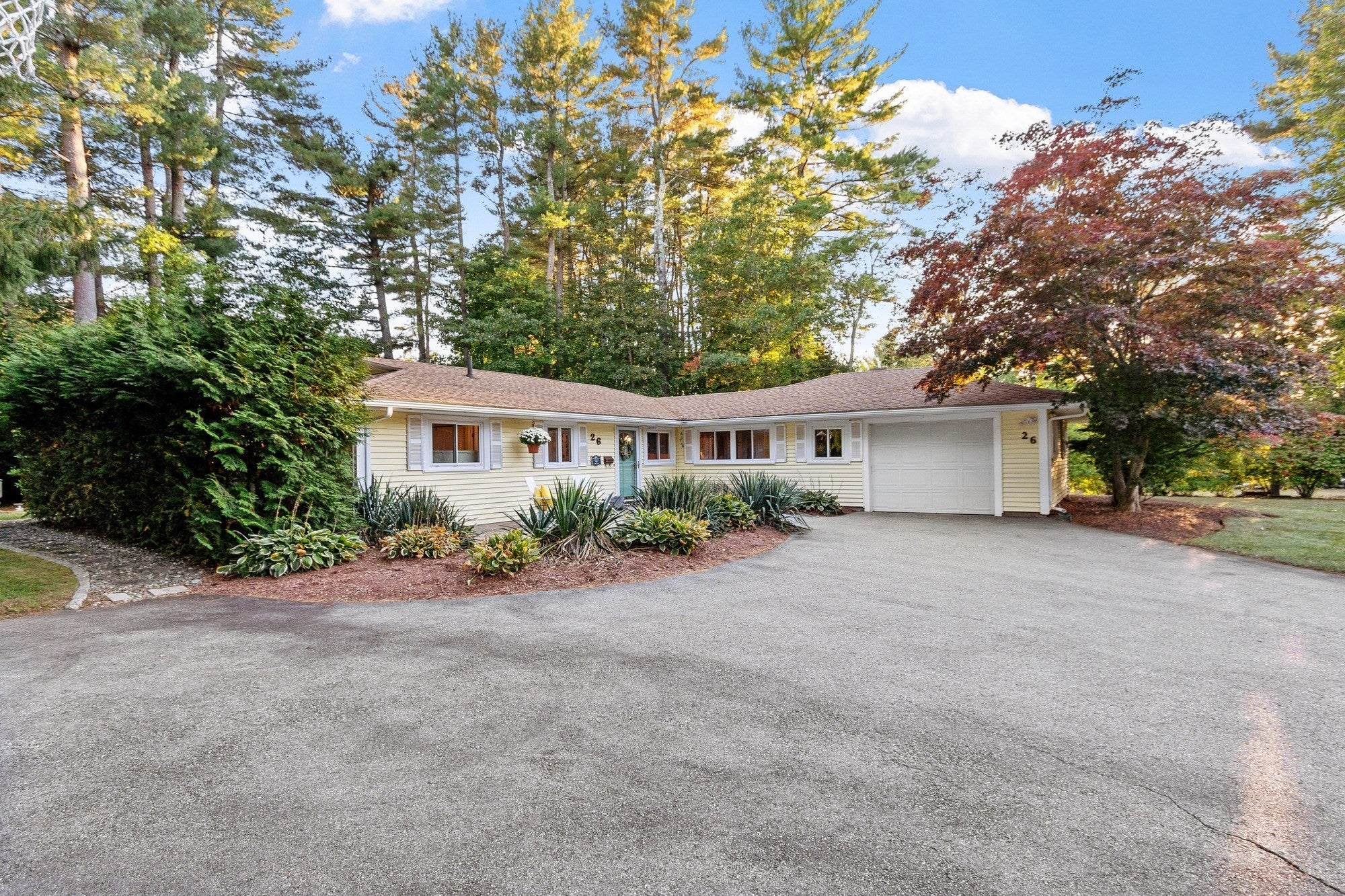 Photo of 26 Samuel Road, Chelmsford, MA