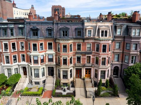 Photo of 59 Commonwealth Avenue, Boston, MA 02116 (MLS # 73442206)