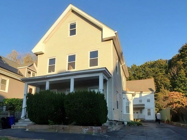 Photo of 827 Main Street, Malden, MA