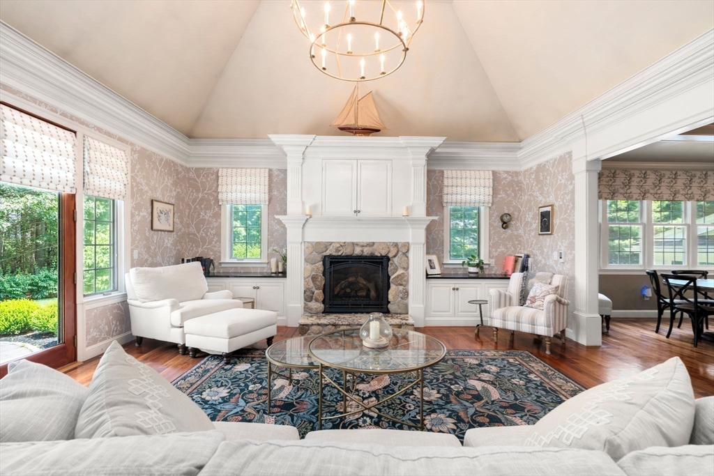 114 Fox Run Rd