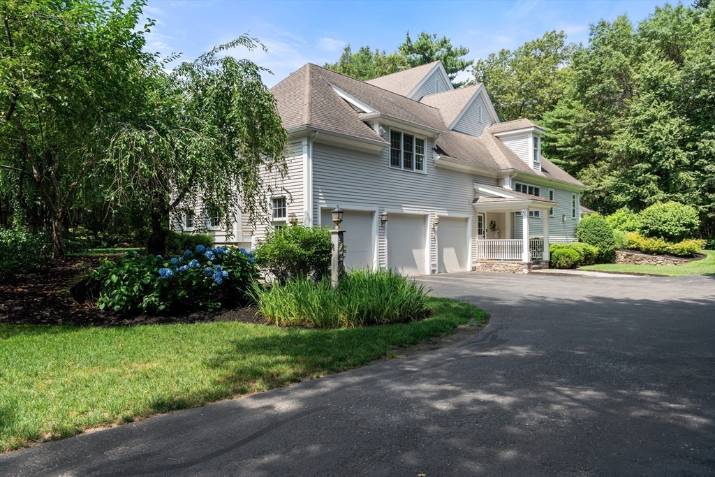 114 Fox Run Rd