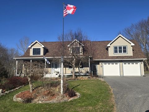 162 Sutton Ave Oxford MA 01540