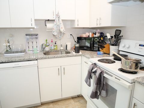 Photo of 1390 Beacon St #11, Brookline, MA 02446 (MLS # 73486667)