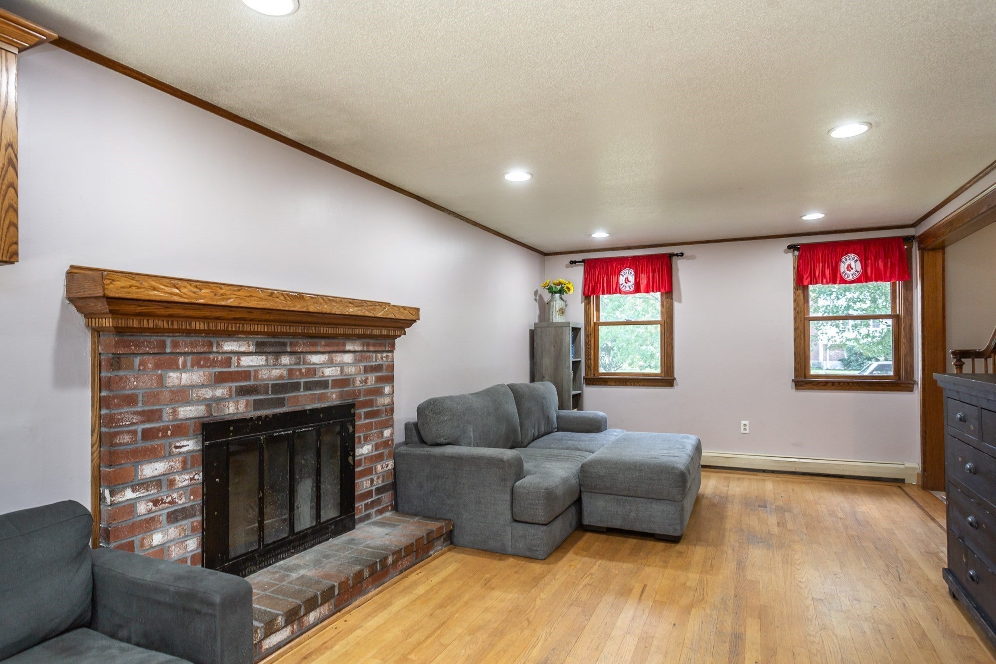 66 Eleanor Rd, Raynham, MA Photo #4