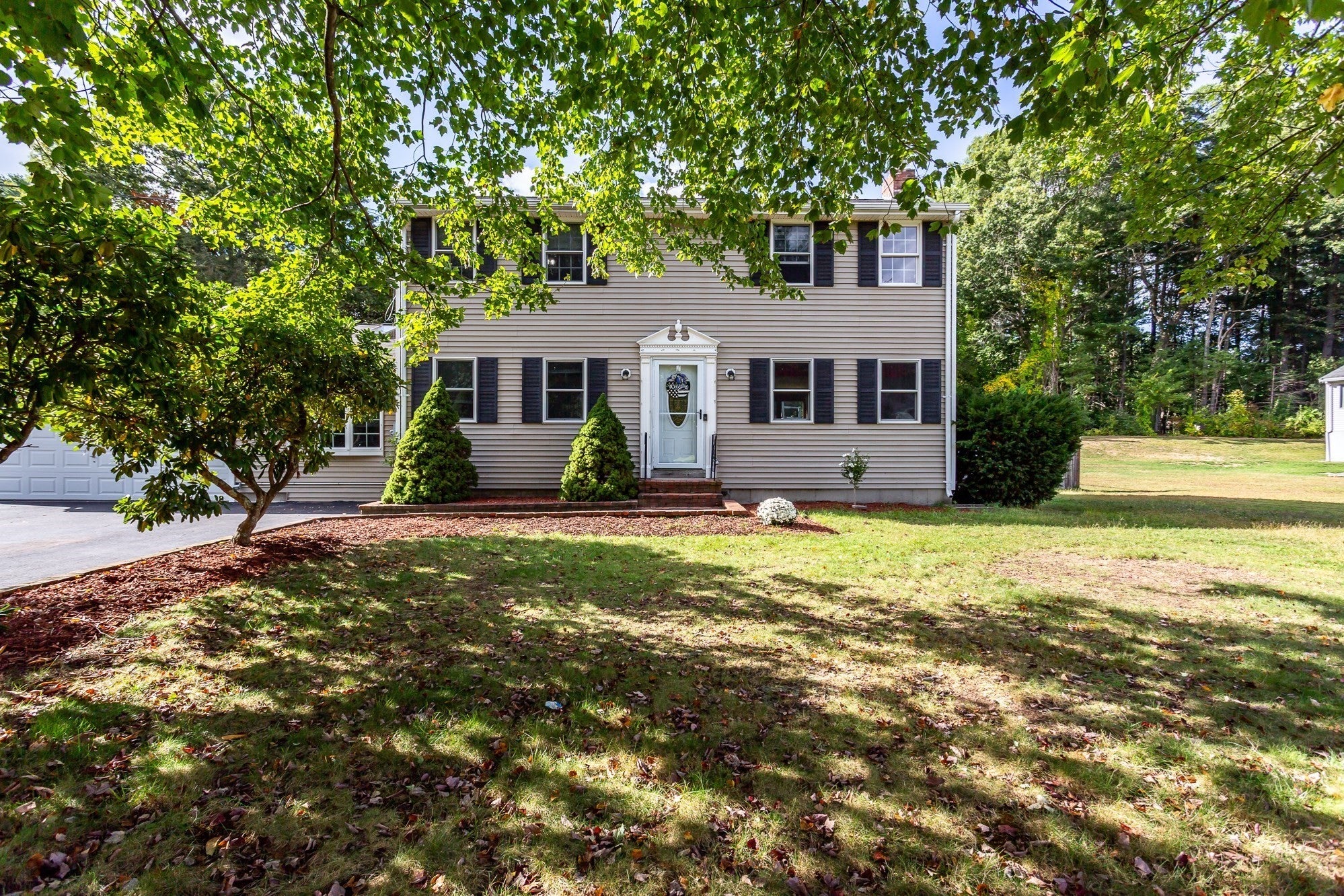 66 Eleanor Rd, Raynham, MA Photo #2