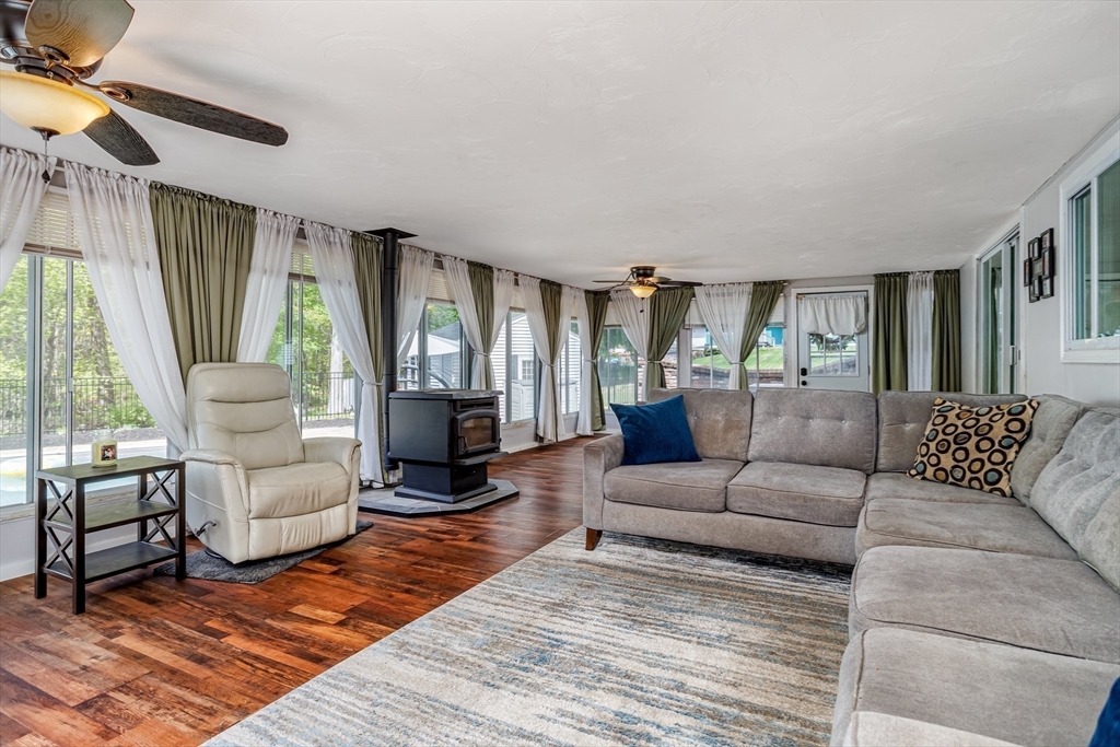 1084 Main Street, Leominster, MA Photo #25