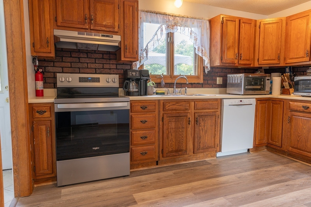 399 No. Washington St.