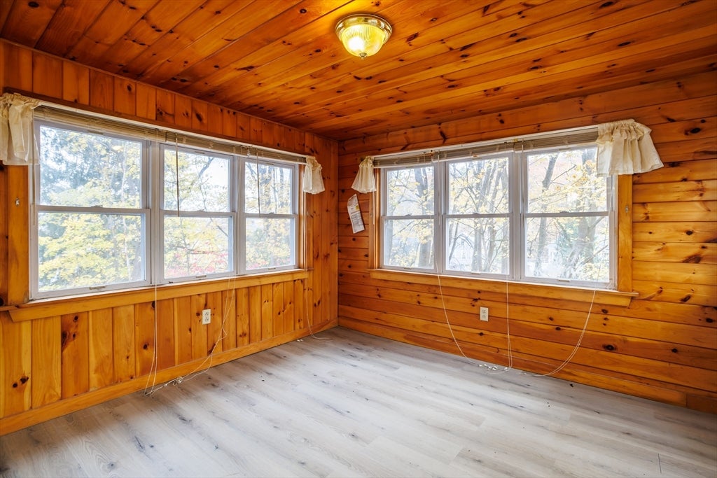 124 Highland Avenue, Athol, MA, 124 Highland Avenue, Athol, MA Photo #8