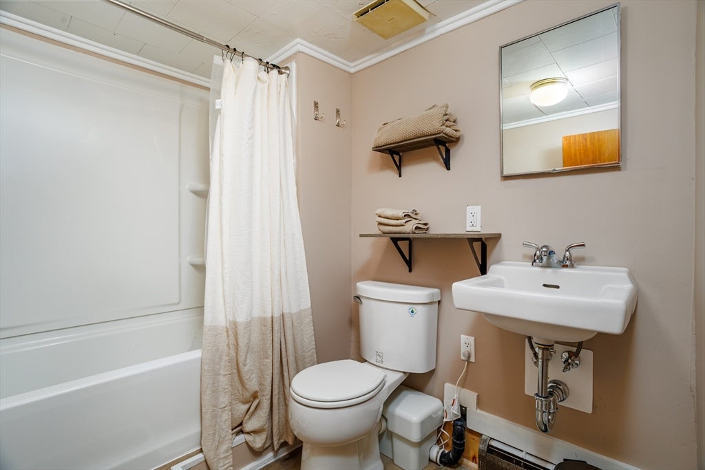 124 Highland Avenue, Athol, MA, 124 Highland Avenue, Athol, MA Photo #13