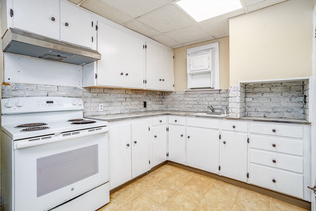 124 Highland Avenue, Athol, MA, 124 Highland Avenue, Athol, MA Photo #3