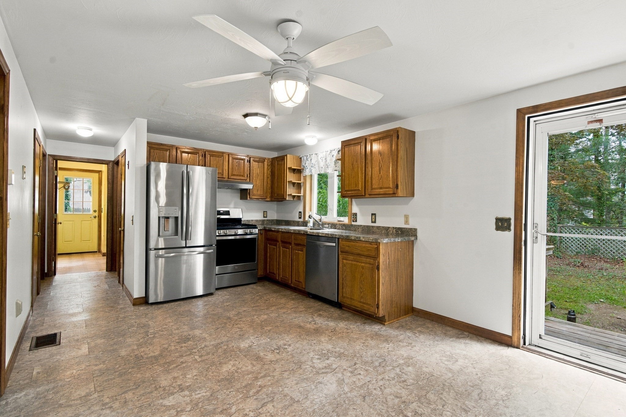 16 Gunters Ln, Mashpee, MA, 16 Gunters Ln, Mashpee, MA Photo #10